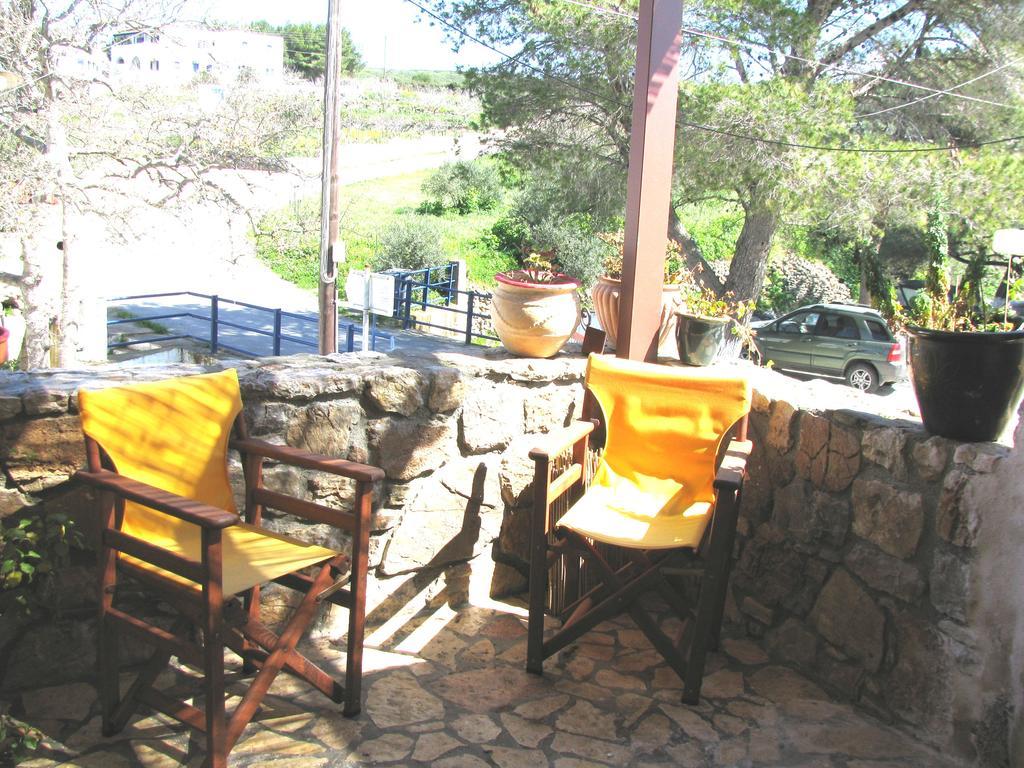 Porfyrousa Traditional Hotel Milopotamos  Eksteriør bilde
