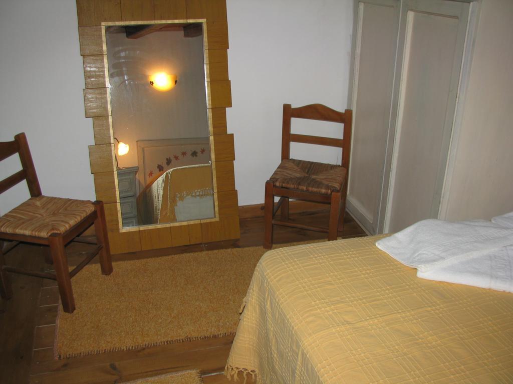 Porfyrousa Traditional Hotel Milopotamos  Eksteriør bilde